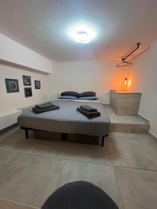 Apartment Iris Center By Thesbnb